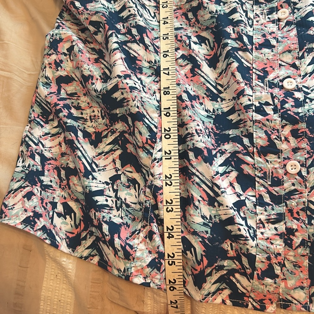 Silver Bait Button Up Sun Shirt - Picture 4 of 7